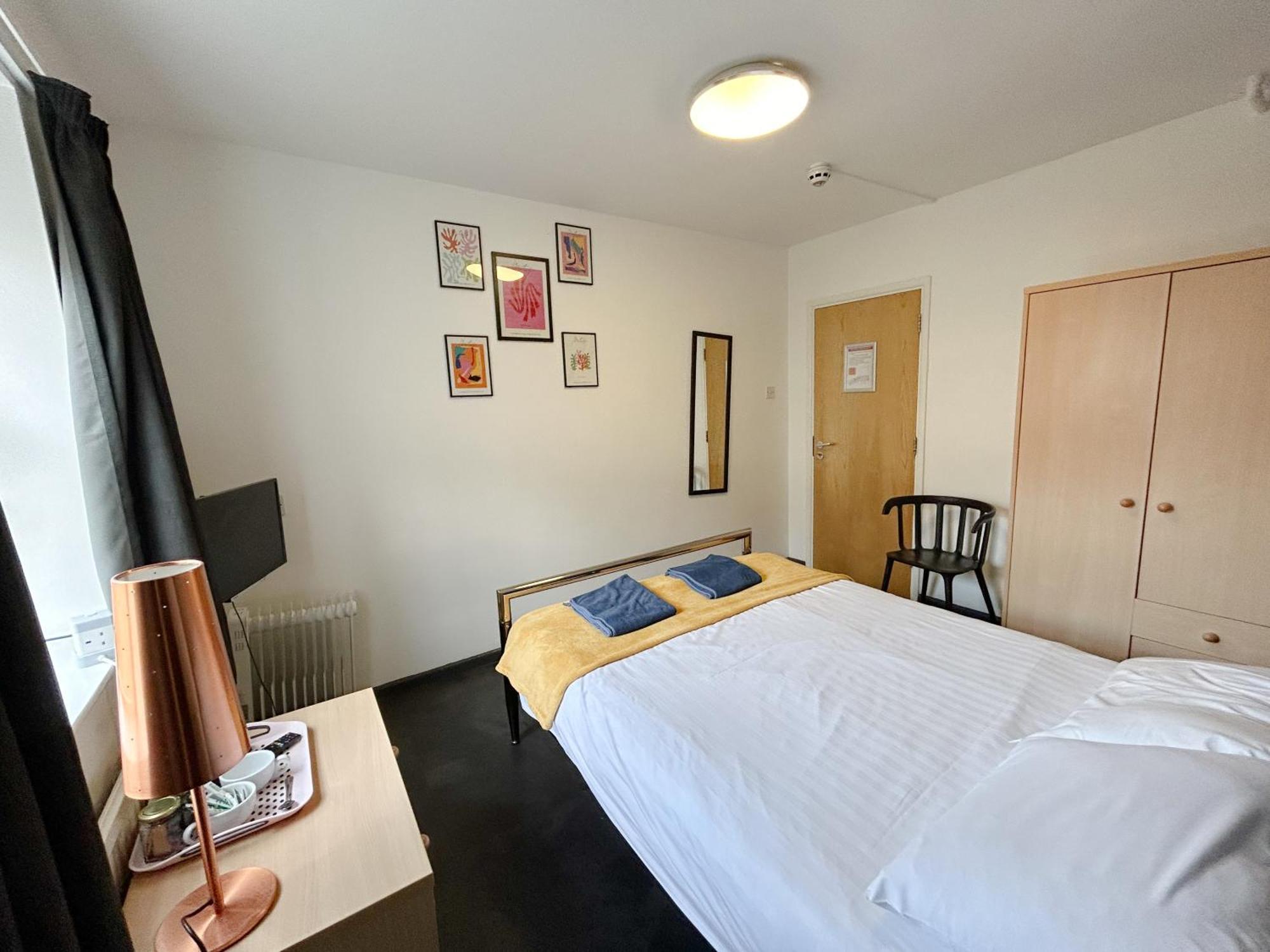 Double Room with Private Bathroom,1631620139:JPEG